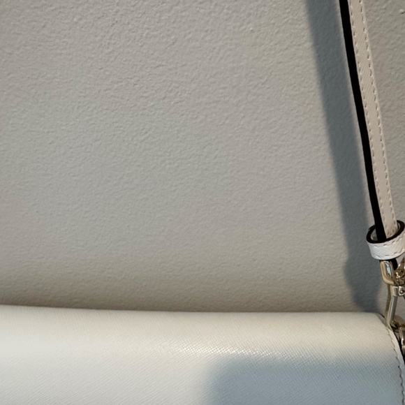 KATE SPADE NEW YORK Madison Bright White Crossbody GOLD hardware retired - Picture 4 of 9